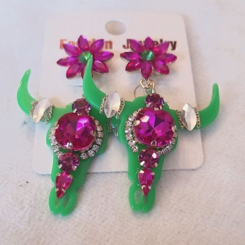 Bullhead chic western sparkling earrings